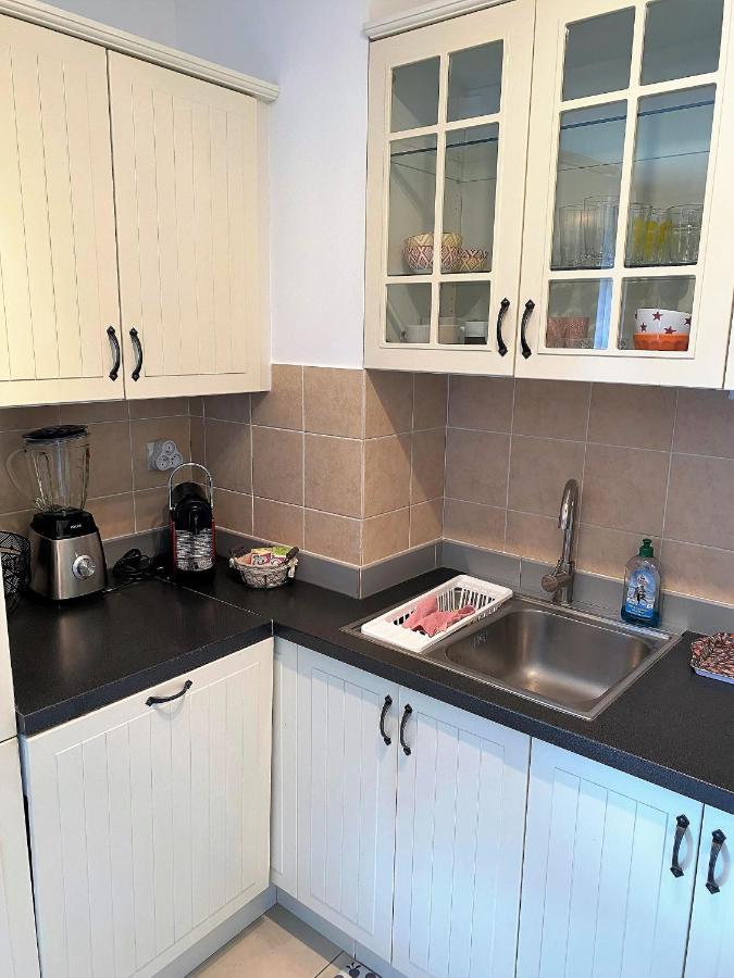 T2 Proche De La Gare, A 10 Minutes A Pieds De La Croisette, Piscine & Parking Dans Residence De Haut Standing คานส์ ภายนอก รูปภาพ