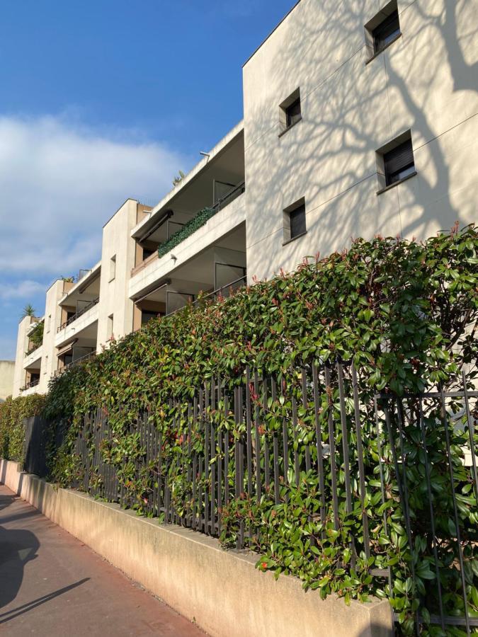 T2 Proche De La Gare, A 10 Minutes A Pieds De La Croisette, Piscine & Parking Dans Residence De Haut Standing คานส์ ภายนอก รูปภาพ