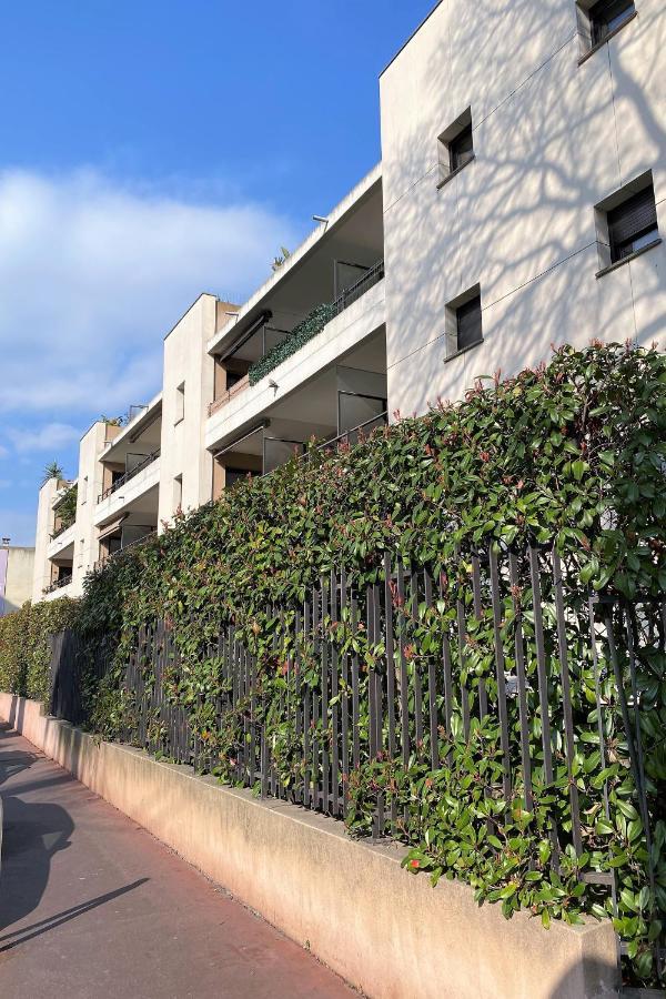 T2 Proche De La Gare, A 10 Minutes A Pieds De La Croisette, Piscine & Parking Dans Residence De Haut Standing คานส์ ภายนอก รูปภาพ