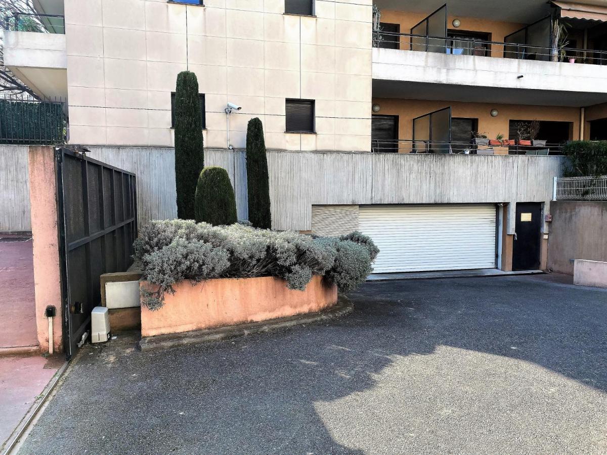 T2 Proche De La Gare, A 10 Minutes A Pieds De La Croisette, Piscine & Parking Dans Residence De Haut Standing คานส์ ภายนอก รูปภาพ