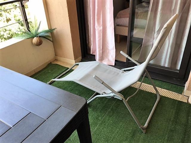 T2 Proche De La Gare, A 10 Minutes A Pieds De La Croisette, Piscine & Parking Dans Residence De Haut Standing คานส์ ภายนอก รูปภาพ