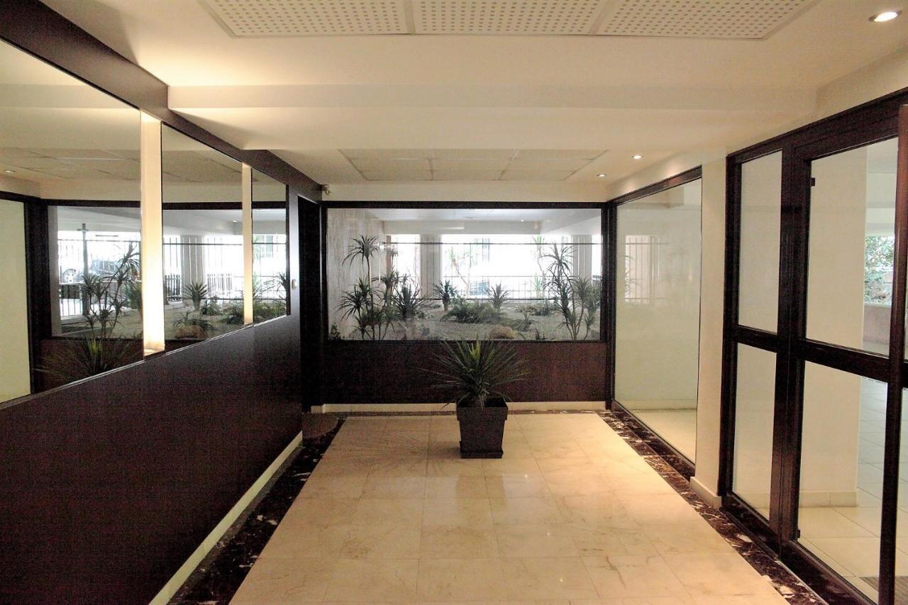 T2 Proche De La Gare, A 10 Minutes A Pieds De La Croisette, Piscine & Parking Dans Residence De Haut Standing คานส์ ภายนอก รูปภาพ